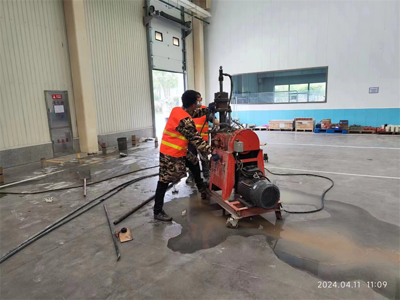 新建厂房地面下沉塌陷注浆加固施工